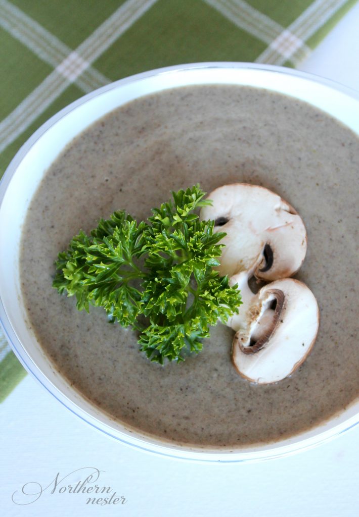 cream-of-mushroom-soup-4