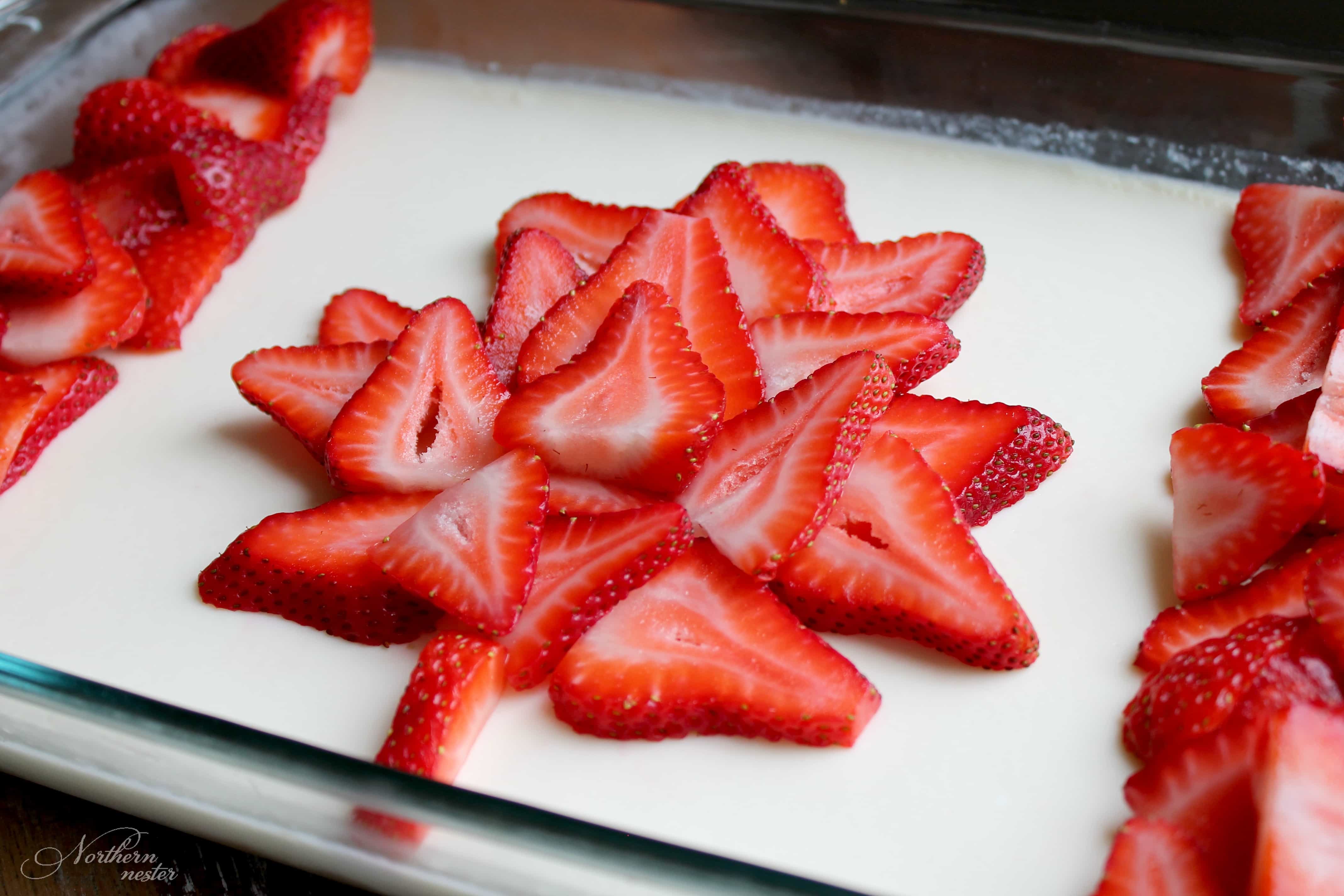 Maple Leaf Canada day Welcome to Canada cake Scarborough