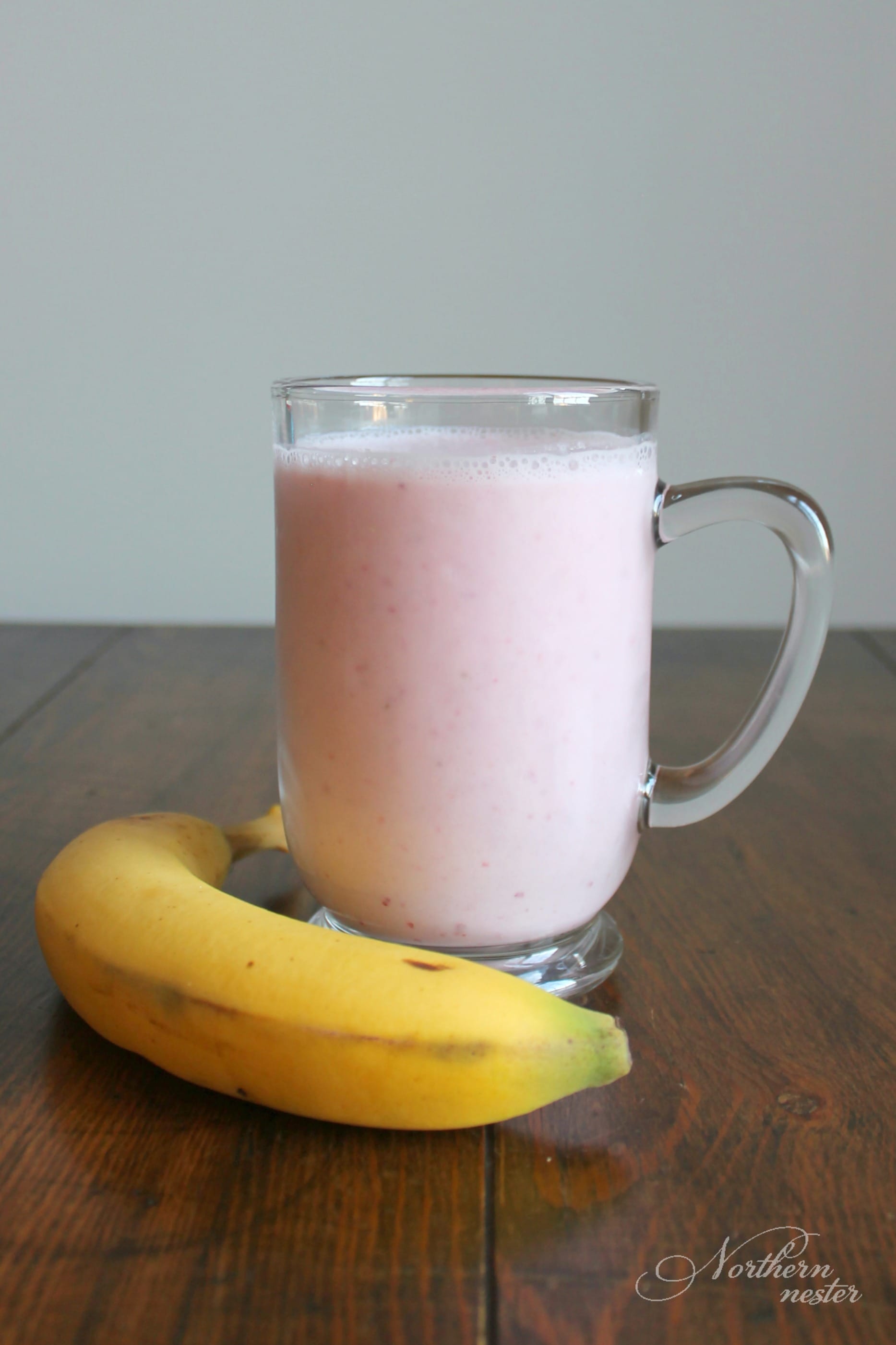 Strawberry Orange Banana Kefir Smoothie | THM: E - Northern Nester