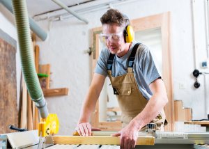 Miter Saw Vs. Table Saw - Northern Nester