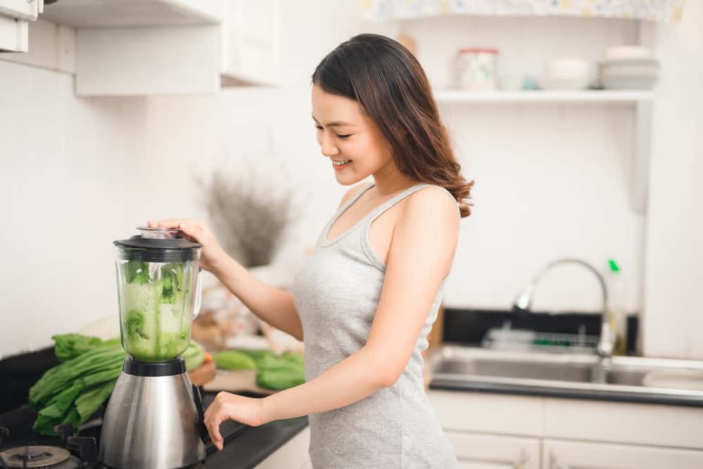 Does the Ninja or Vitamix blender perform better? - AZ Big Media