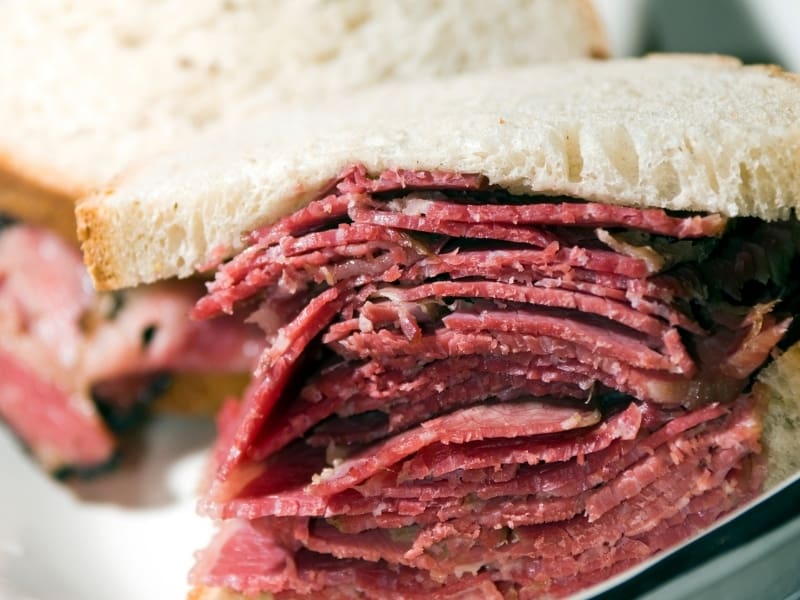 Pastrami vs Corned Beef Find Out the Difference Between! Northern